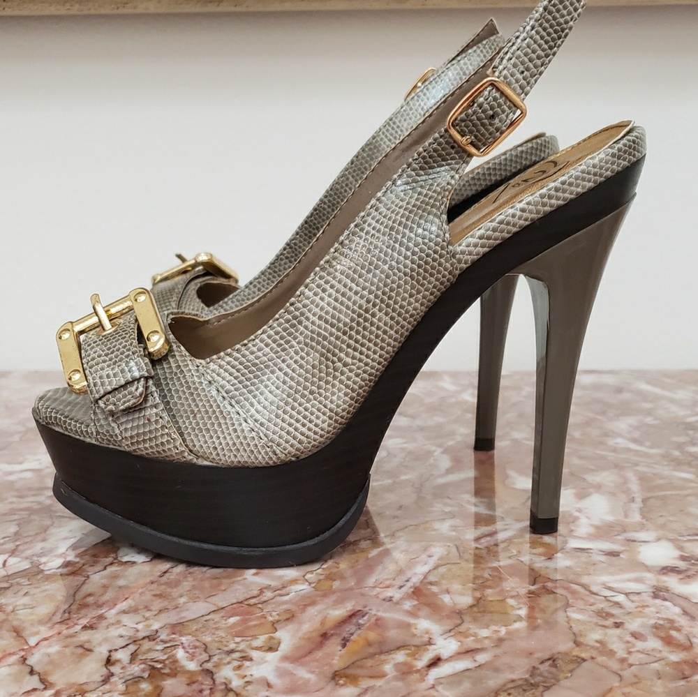 NEW BEBE Snake Buckle Peeptoe Platform  Size 6